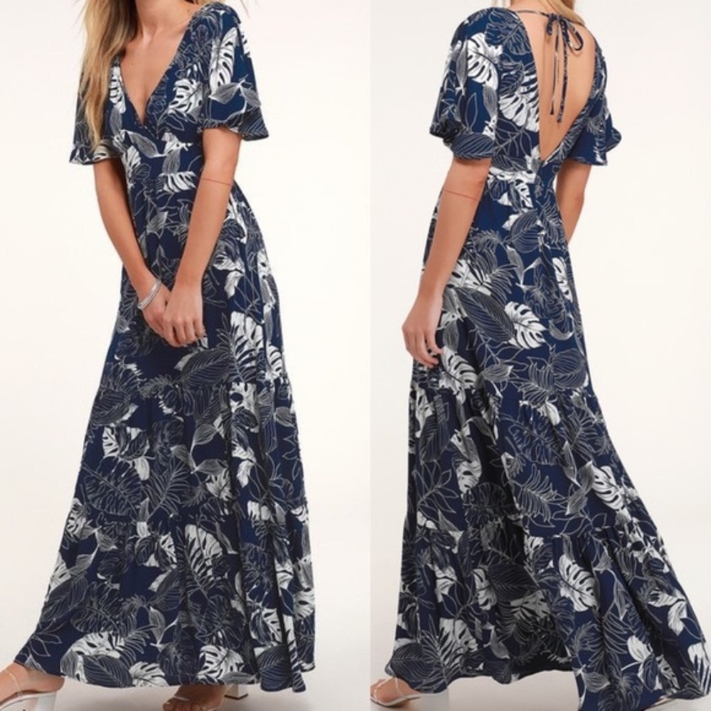 Lulu’s NWT Leaf Print Maxi Dress